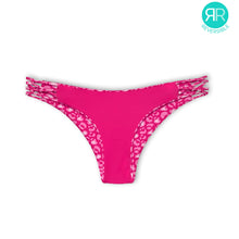 Cargar imagen en el visor de la galería, Braga cruz Love Pink
